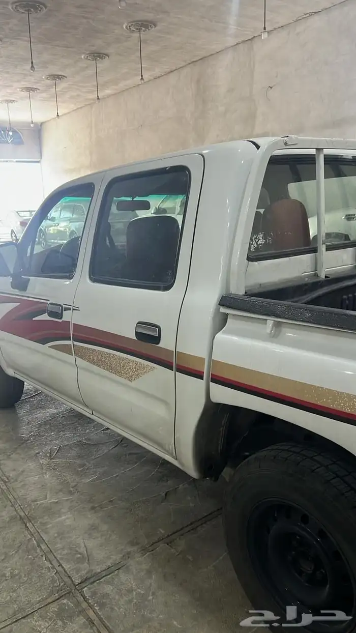 هايلوكس للبيع 4