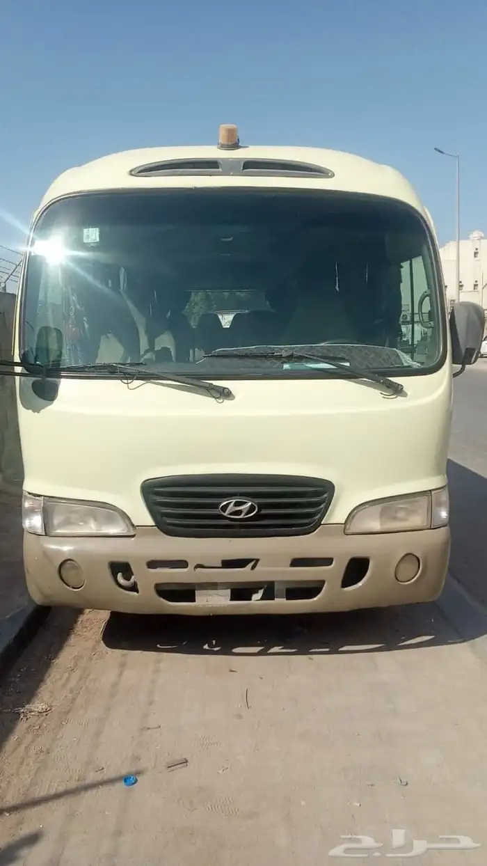 باص كوستر للايجار بالسائق في الجبيل 2
