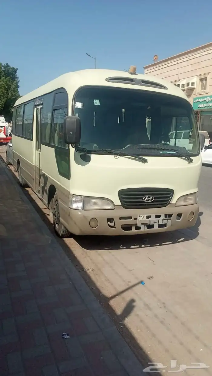 باص كوستر للايجار بالسائق في الجبيل 0