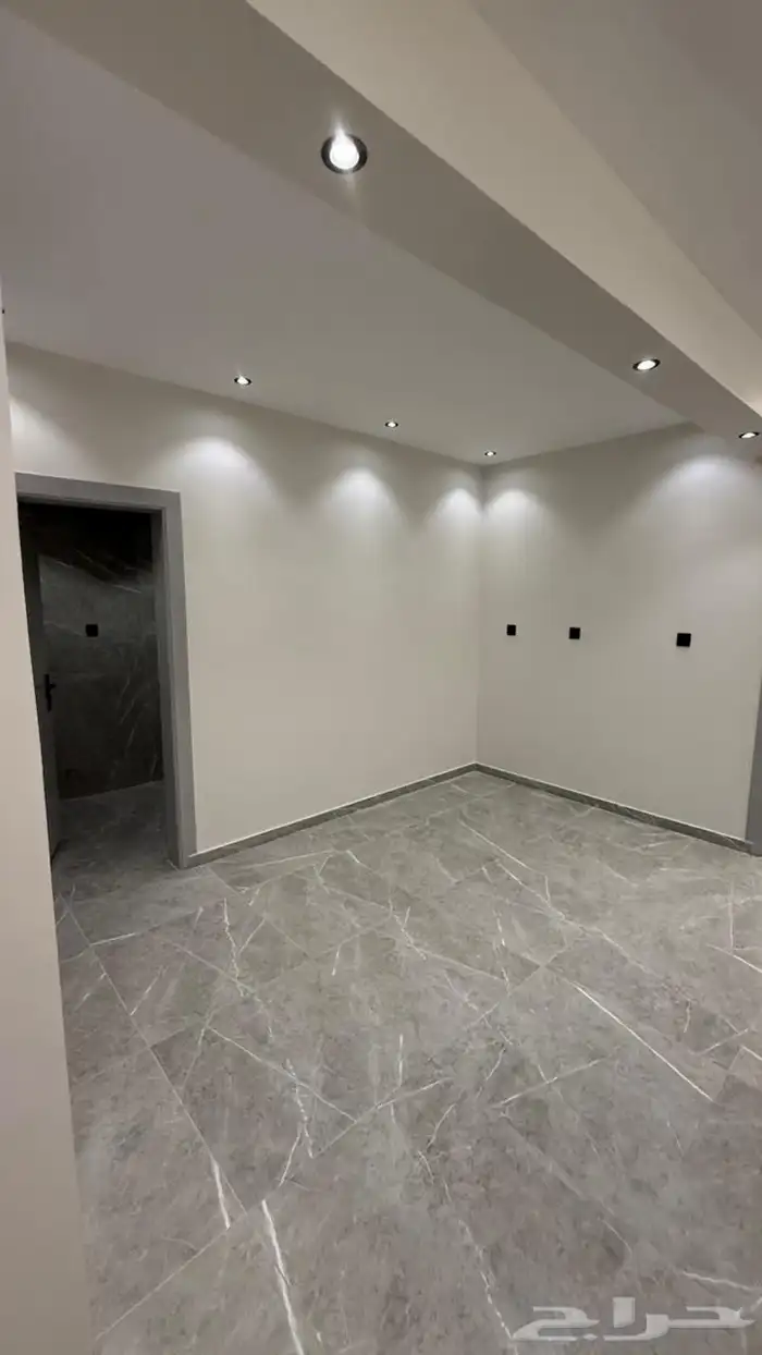 مكاتب إدارية راقية للإيجار 9