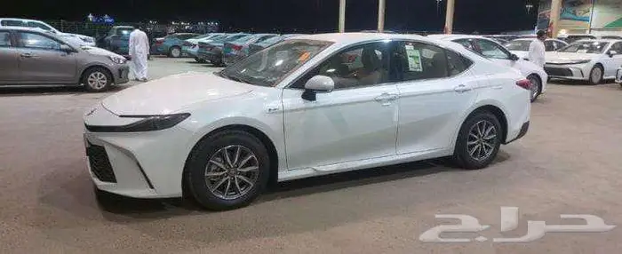 تويوتا كامري E 2025 بنظام الإيجار المنتهي بالتمليك اقساط 4