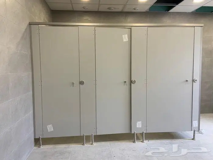 قواطع فينوليك HPL و ابواب سحاب خشب اكرديون و جلد ابواب WPC 2