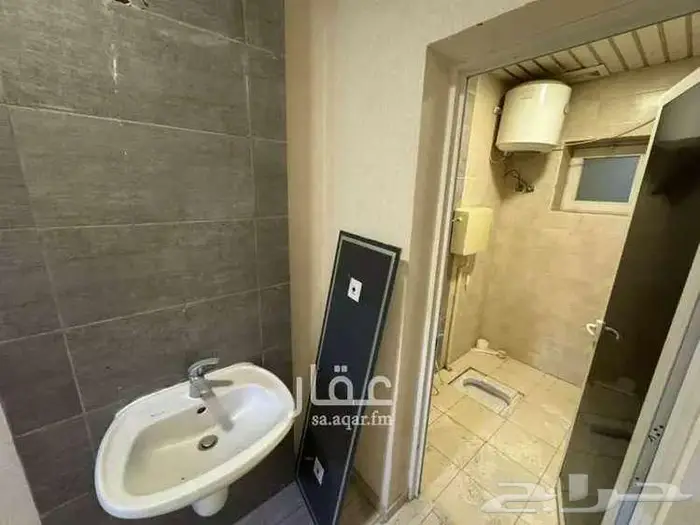 للبيع شقه تمليك 4 غرف وصاله حي النور مرتبه 4