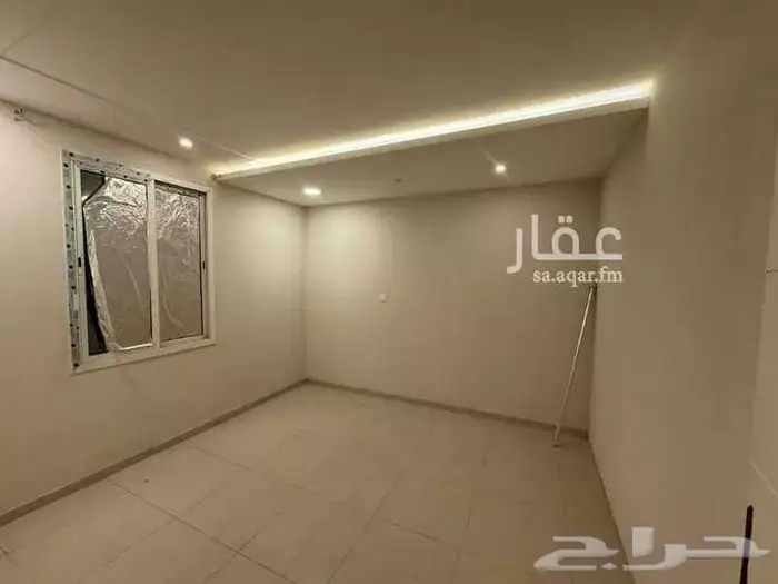 للبيع شقه تمليك 4 غرف وصاله حي النور مرتبه 5