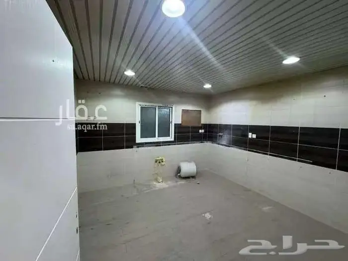 للبيع شقه تمليك 4 غرف وصاله حي النور مرتبه 10