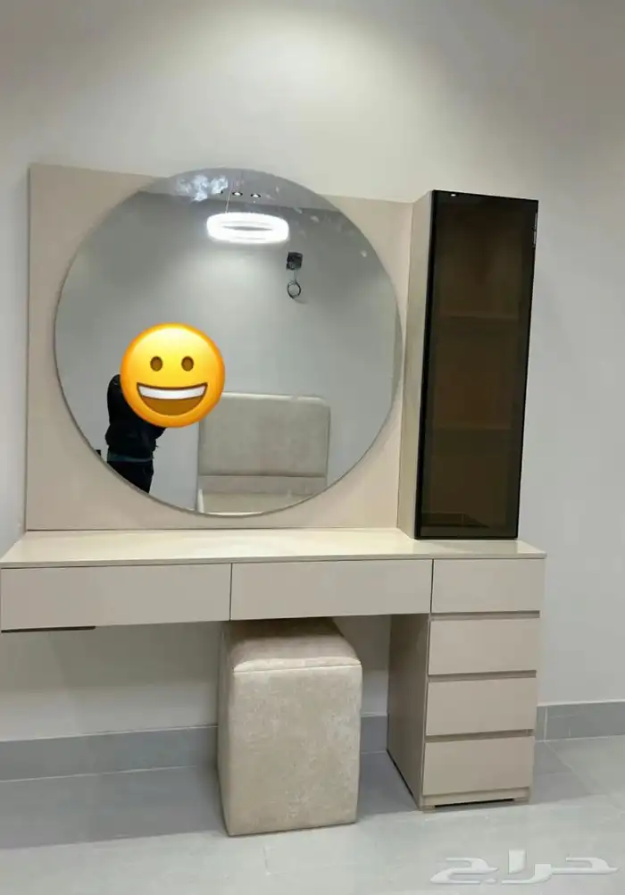 تفصيل غرف نوم وتركيب ديكورات خشبية والتنجيد 1