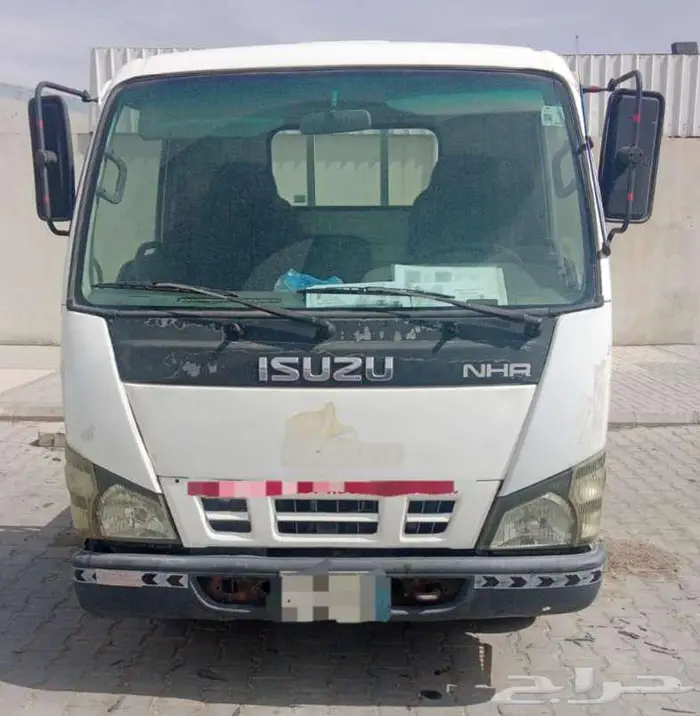 ايسوزو مصدومه للبيع تشليح 4