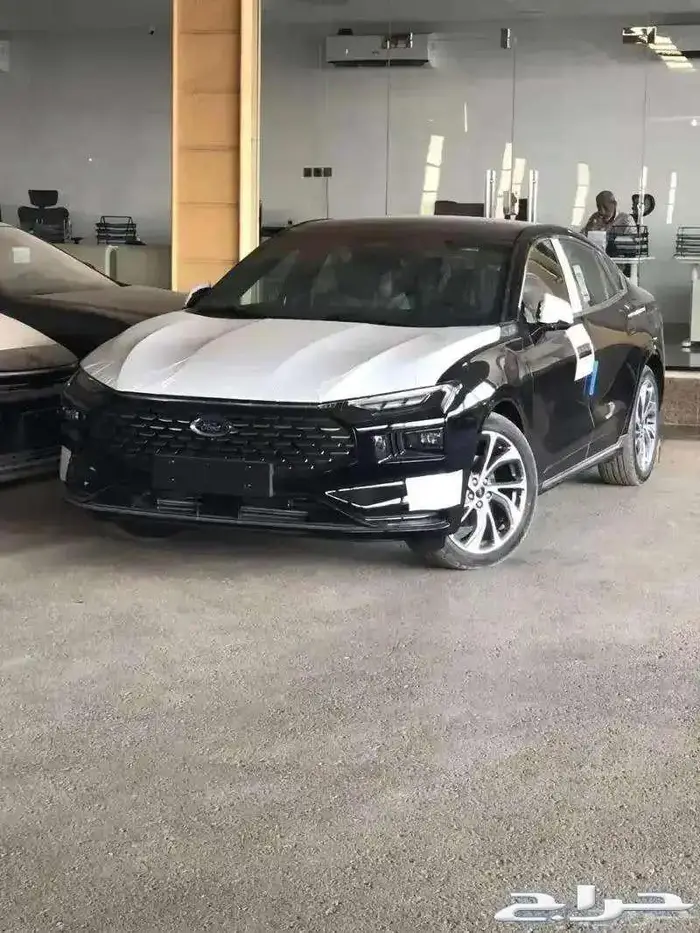 فورد تورس تيتانيوم 2026 متوفر لدي الحسن اقل سعر 0