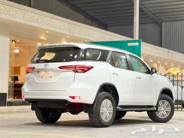 تويوتا فورتشنر GX2 دبل وبدون دبل بنزين وديزل 2025 20