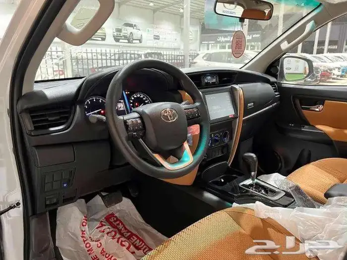 تويوتا فورتشنر GX2 دبل وبدون دبل بنزين وديزل 2025 16