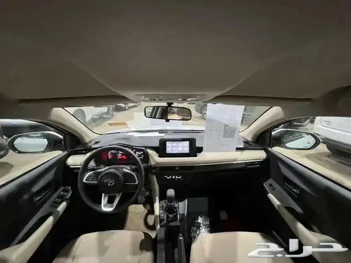 تويوتا يارس- 2026 فئه -Y 14