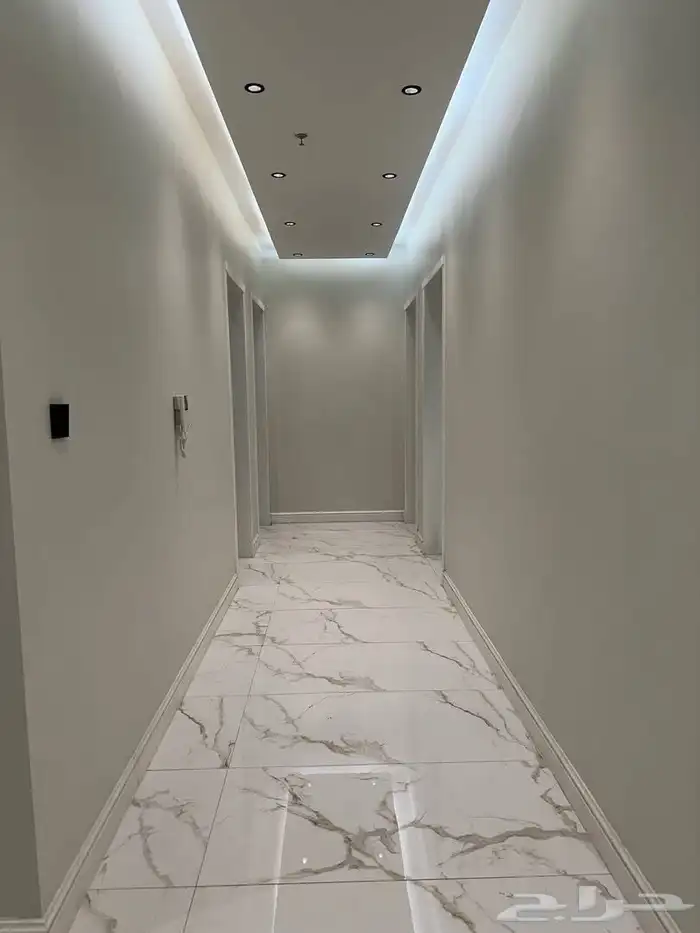 شركة تنظيف منازل وشقق وعمائر وخزانات و فرشات وكنب ومجالس 10