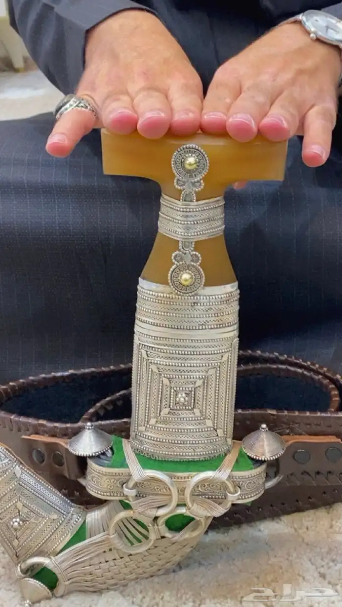 خنجر شبيه زراف 6