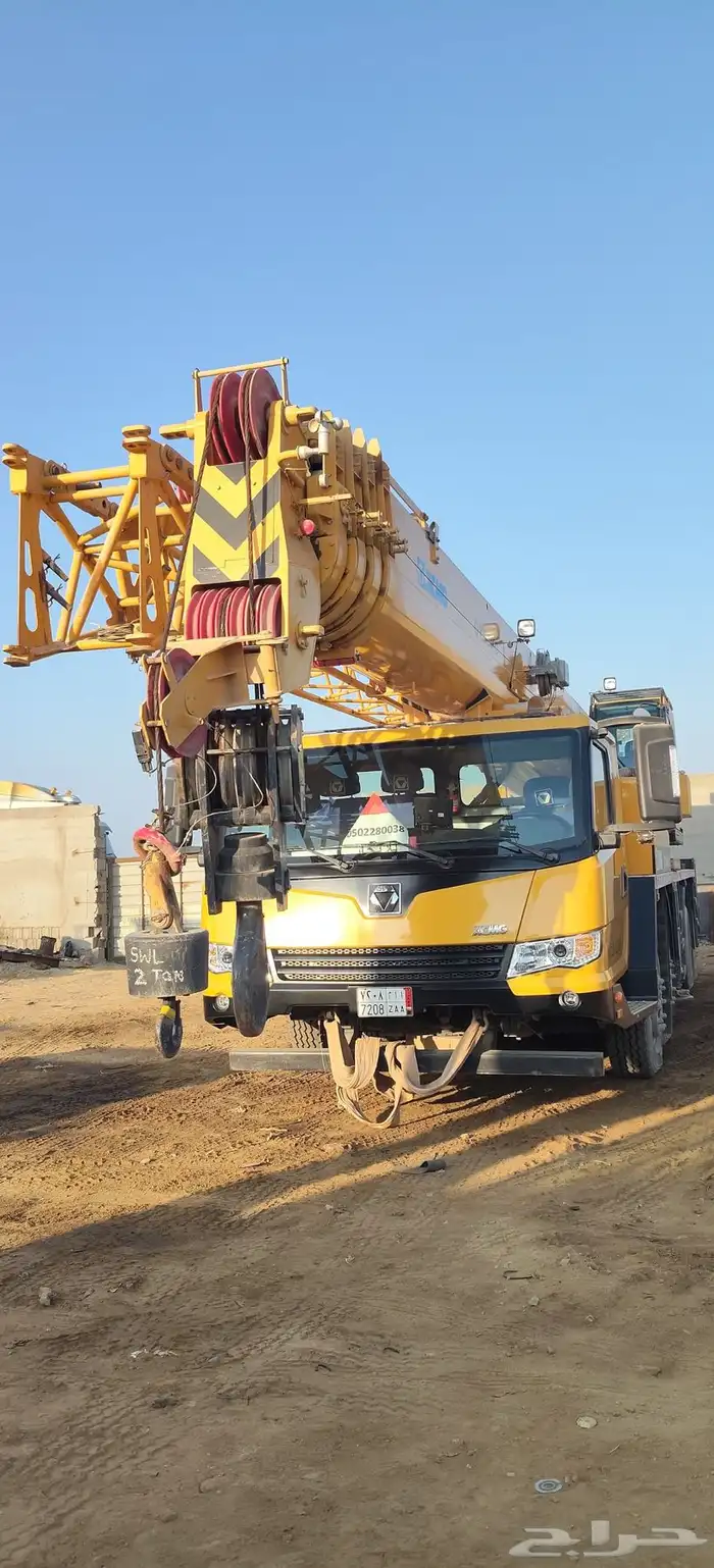 يوجد لدينا كرين للايجار موديل 2025 مكتمل الاوراق مع سائق 0