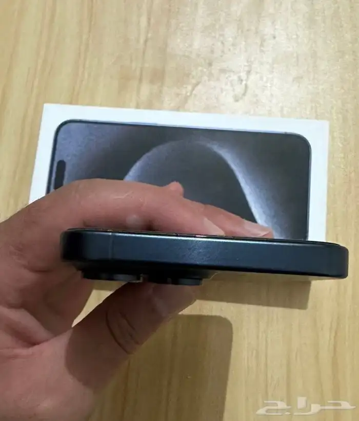 ايفون 15 بروماكس 256 جيجا اللون الازرق الغامق البطاريه 91 5