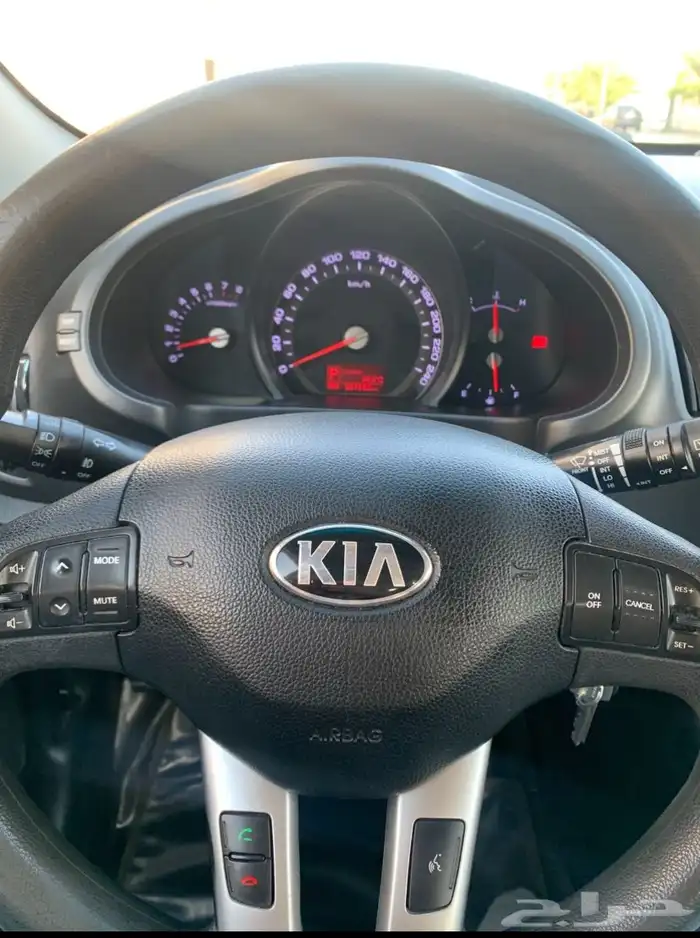 كيا سبورتاج 2013 نظيفة جدا 6