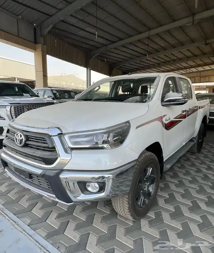 تويوتا هايلكس 2025 GLX-S بنزين بريمي 1