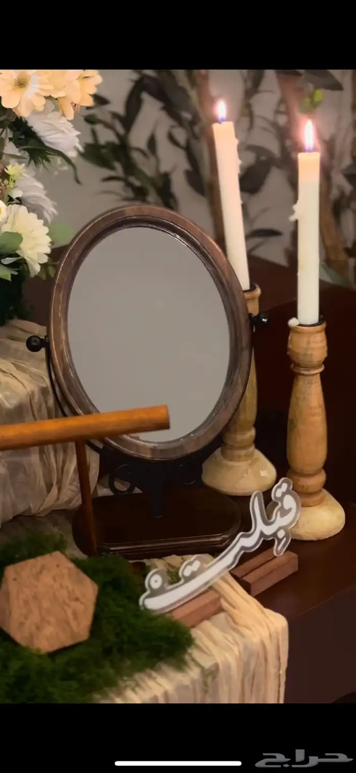 تأجير طاولات استقبال خشبي بني و بكج عقد الخشبي 7