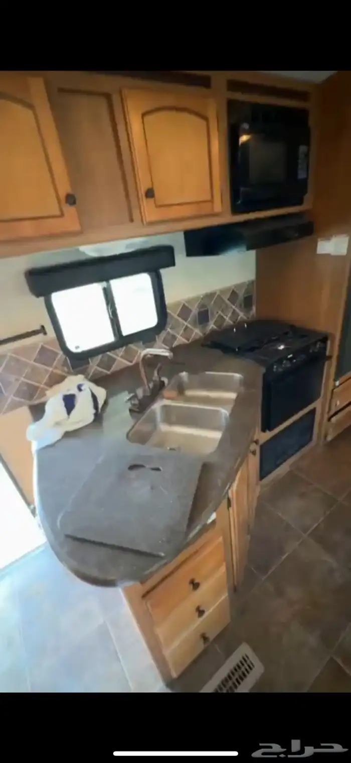 كرفان امريكي 31 قدم 7