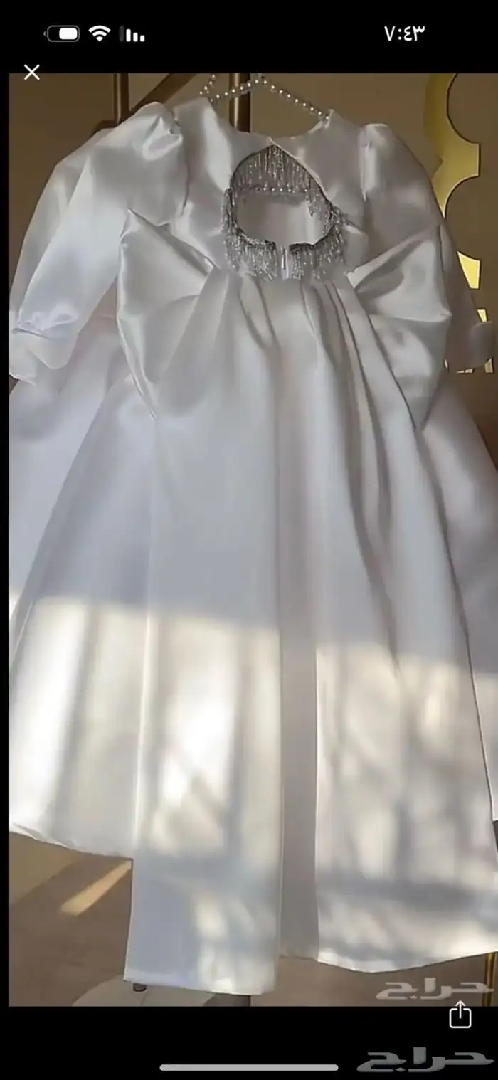 فستان من مصممه بشرى السليم يلبس 6 و 7 وممكن 8 قطعتين 0
