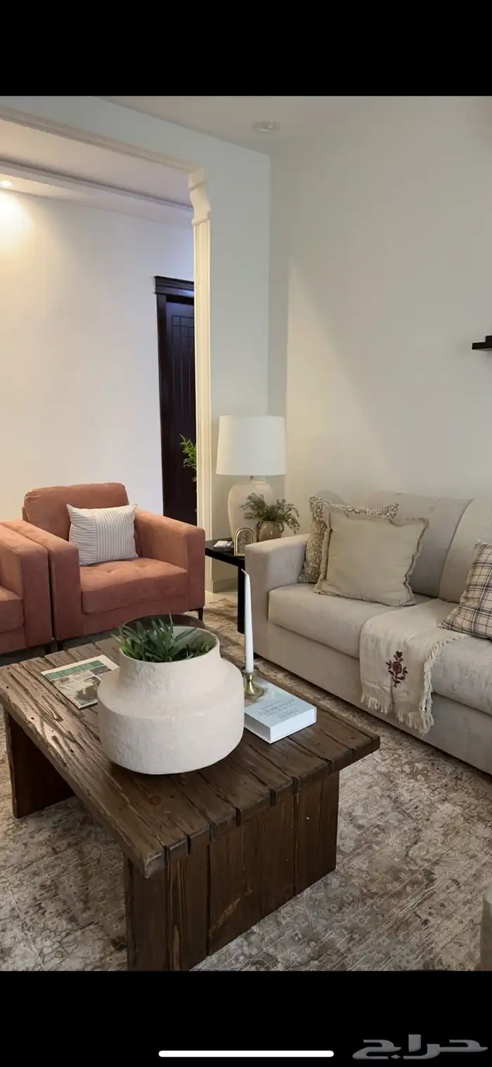 طاوله خشب طبيعي 0