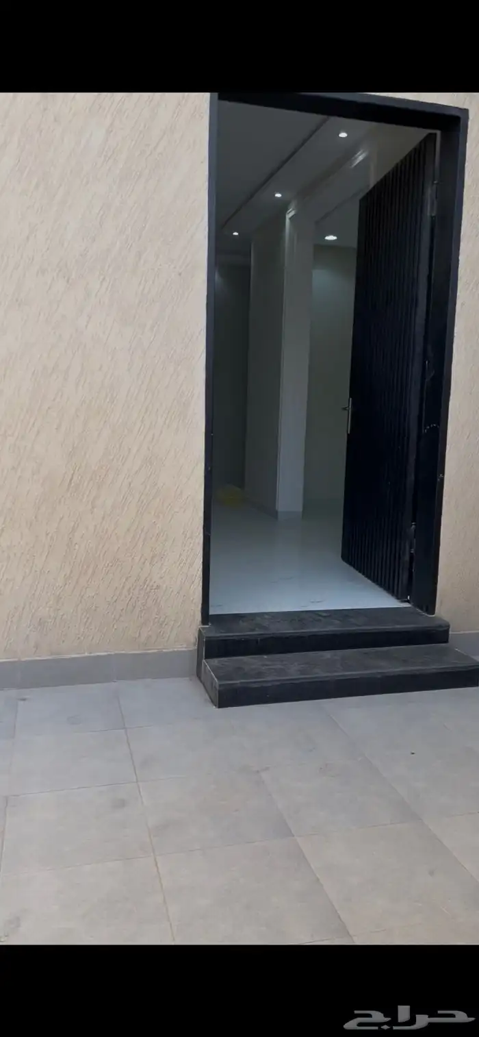 دور أرضي للإيجار المجمعة حي الملتقى 0