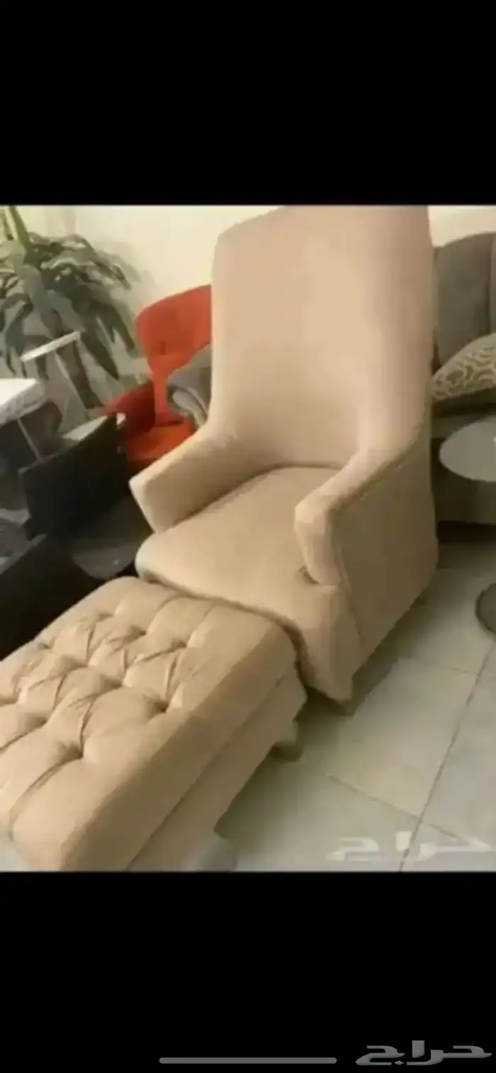 كنبه مع البوف ب300 2