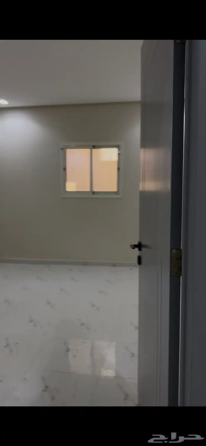 دور أرضي للإيجار المجمعة حي الملتقى 4