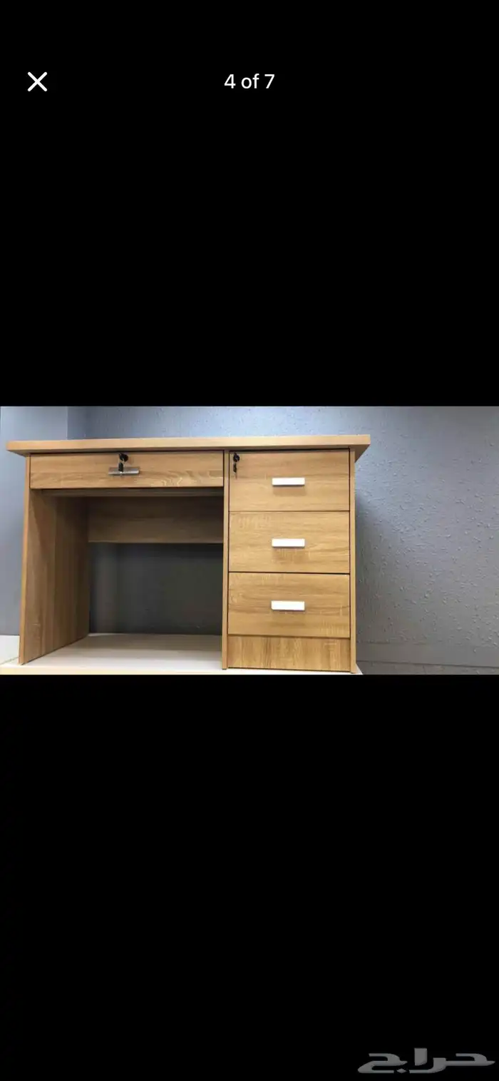 طاولة مكتب بلمسة فنية  متوفرة بأحجام مختلفة. 2