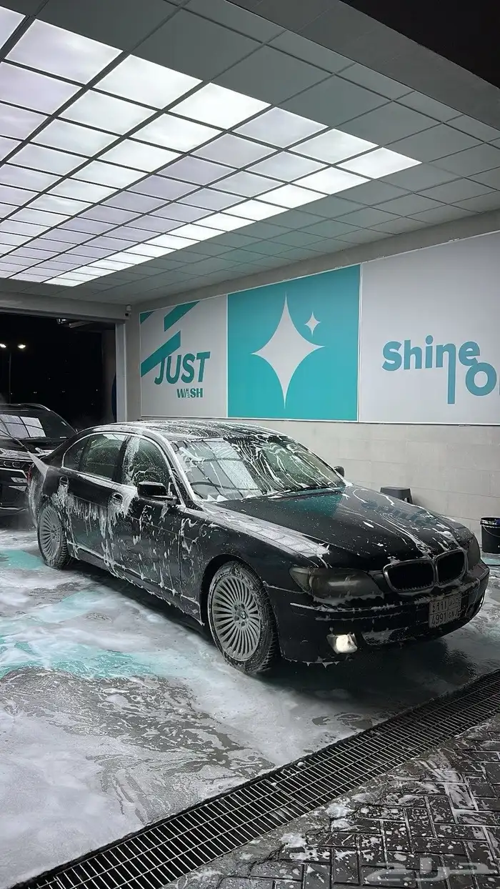 بي ام دبليو 2006 0