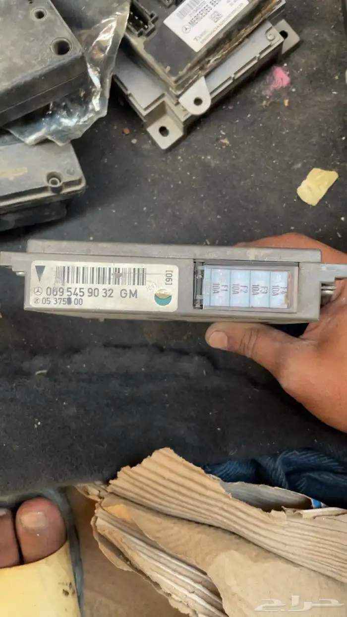 قطع مرسيدس وتوصيلات كمبيوتر من الشبح لل125 126 15