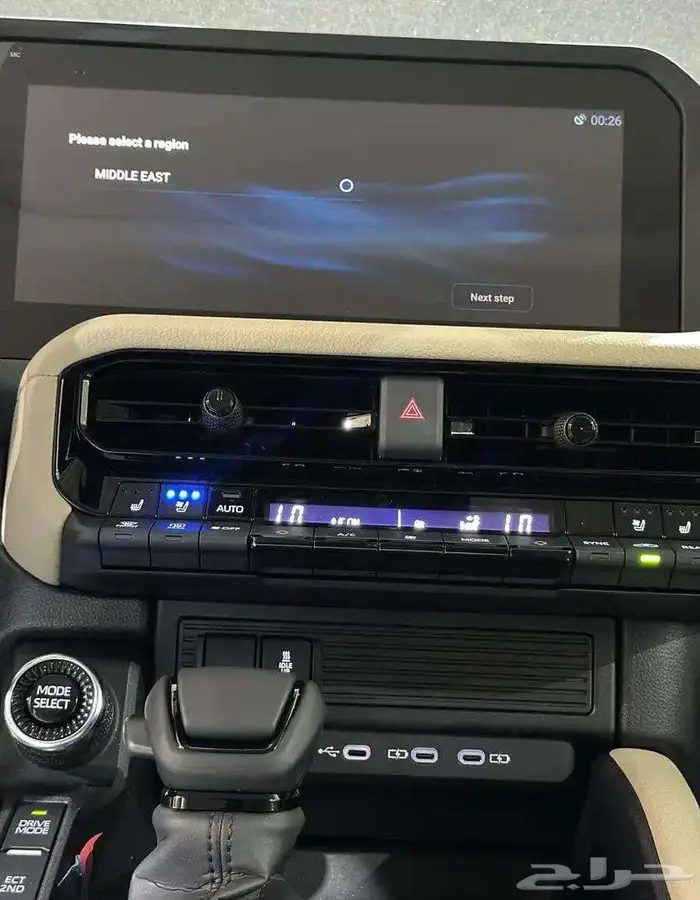 تتوفر فئات برادو 2025 اصفار لمبيعات النقد و البنوك بأقل ربح 16