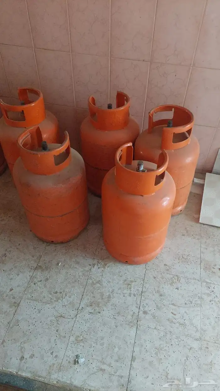 4 دبات غاز للبيع 0