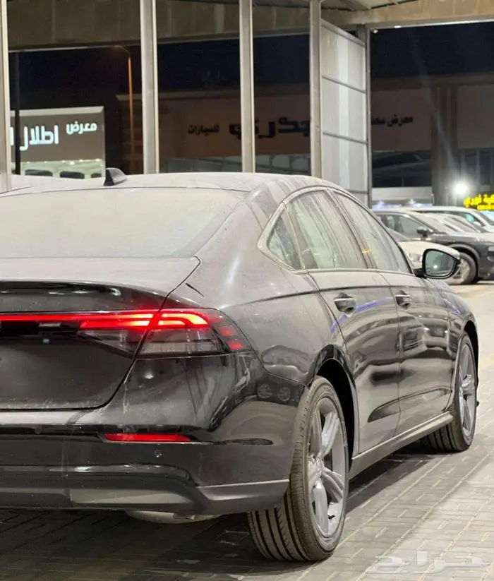 هوندا اكورد 2025 نص فل EX 12