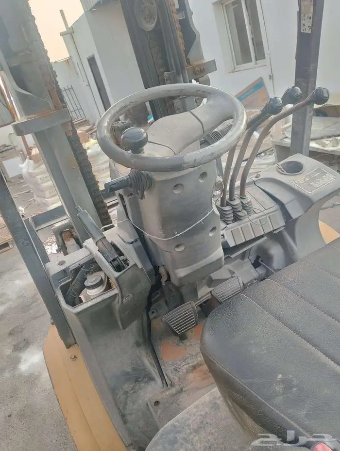 فور قلفت 3 طن 3 حركه 0