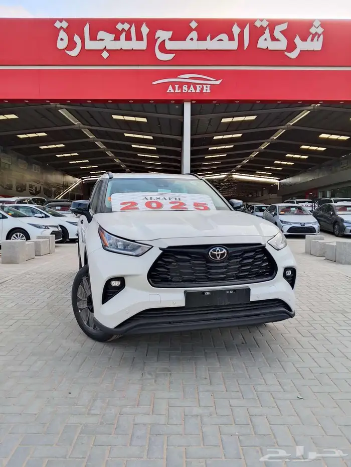 تويوتا هايلاندر GLE بلاك اديشن 2025 1