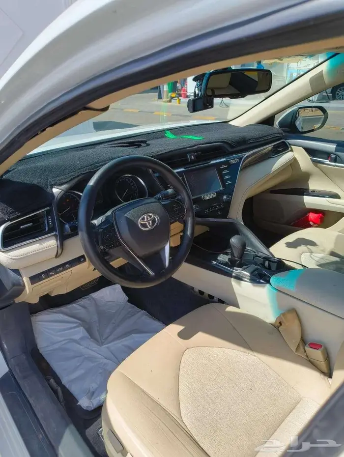 تويوتا كامري فل كامل بنزين 2018 2