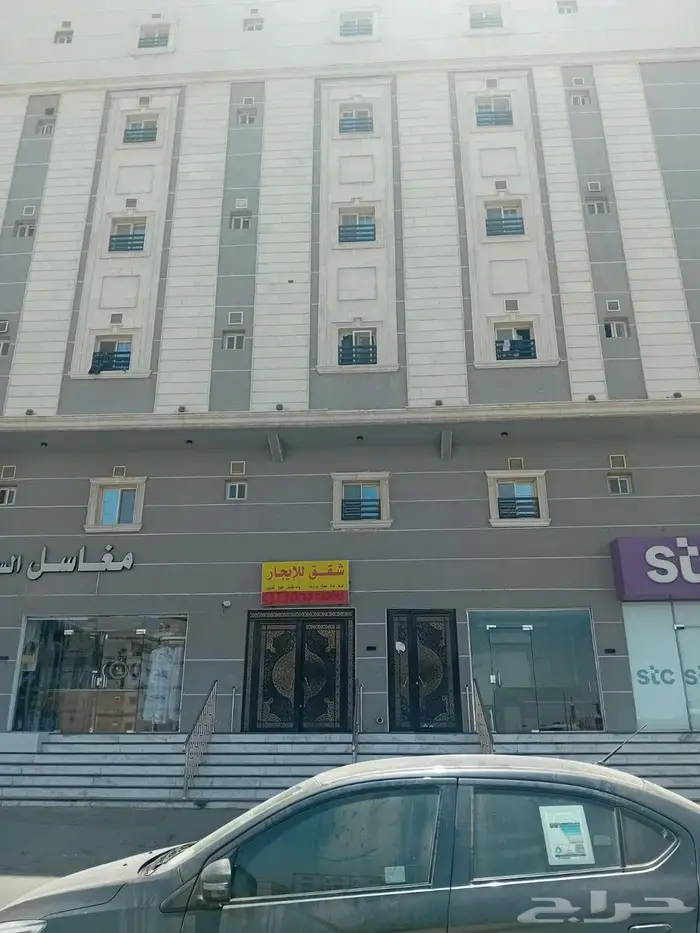 شقه فاخر للايجار جده 1700 10