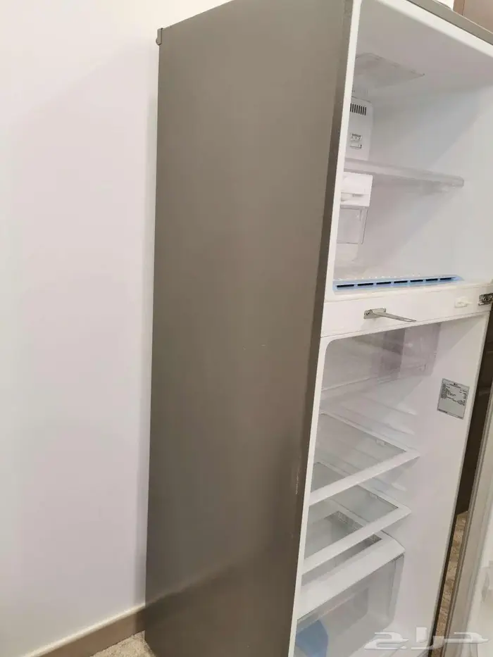 ثلاجه للبيع 5