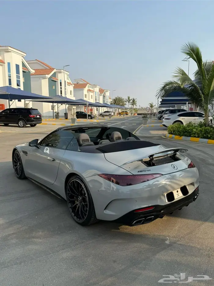مرسيدس SL63 AMG 1