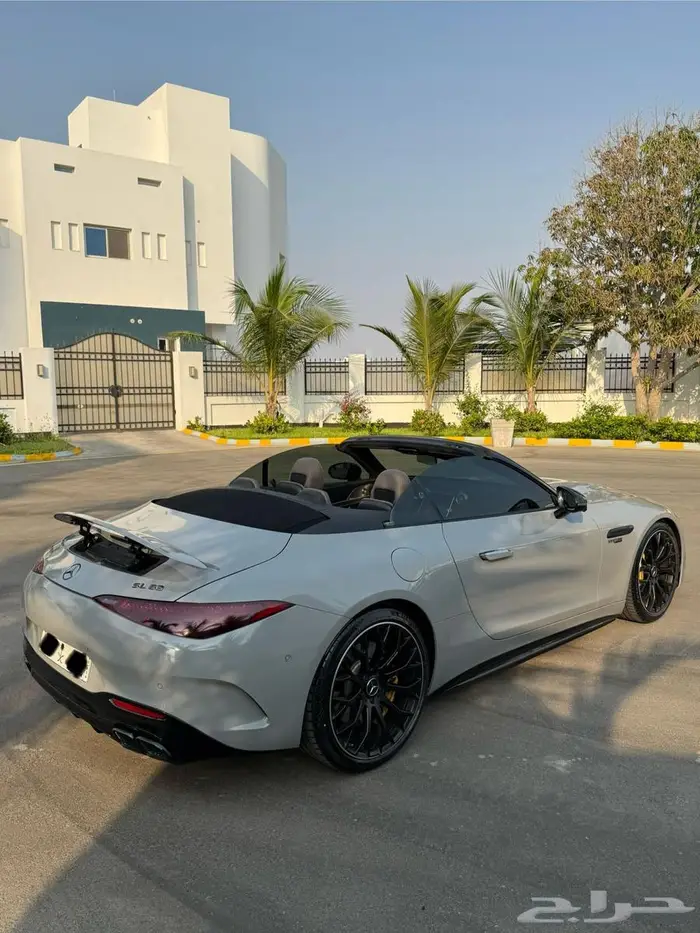 مرسيدس SL63 AMG 11