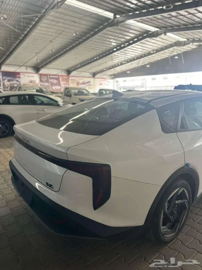 كيا كي 4 ( K4 ) استندر ونص فل 2026 اقوي العروض والخصومات 16