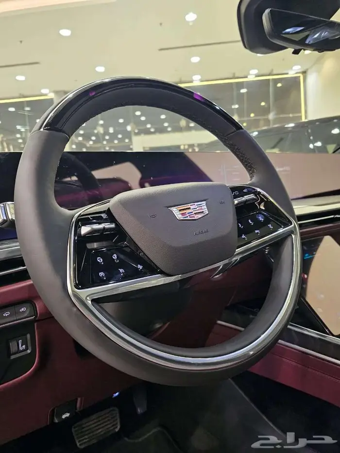 كاديلاك اسكاليد 2025 اعلى فئة جديد 4