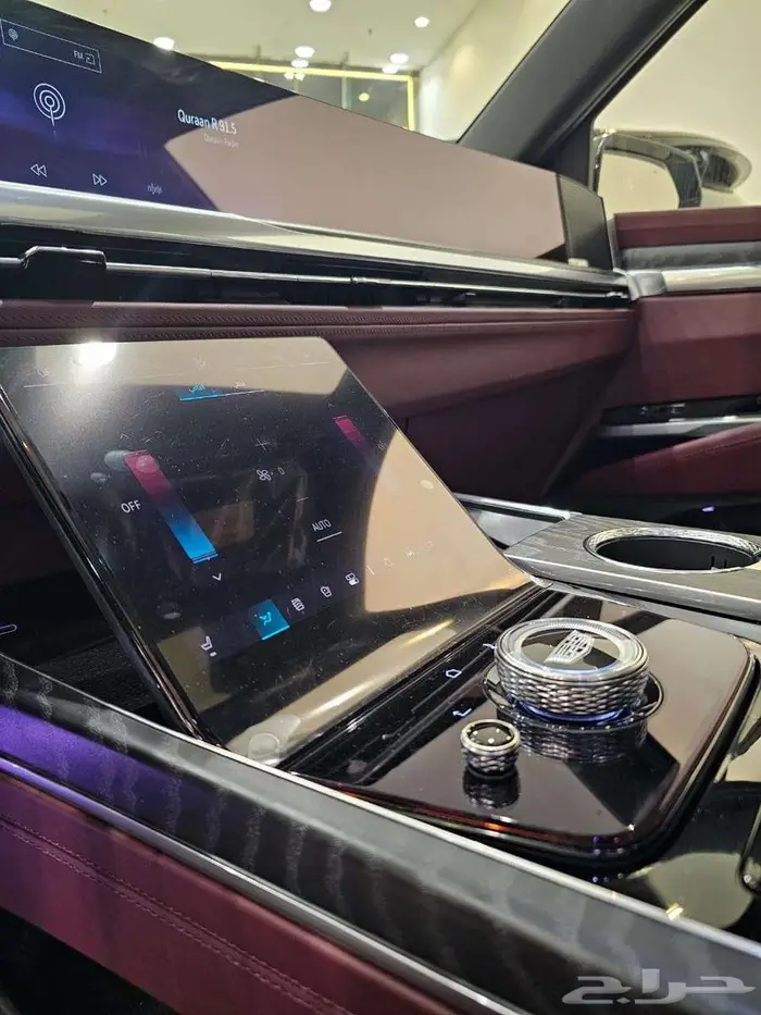 كاديلاك اسكاليد 2025 اعلى فئة جديد 19