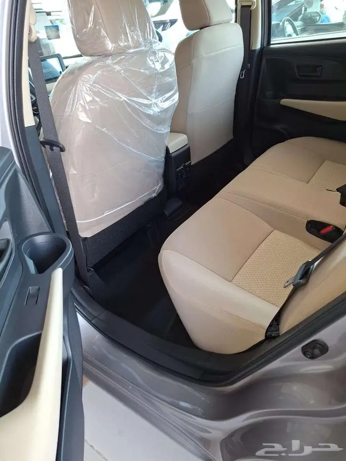 تويوتا يارس Y استاندر 2026 4