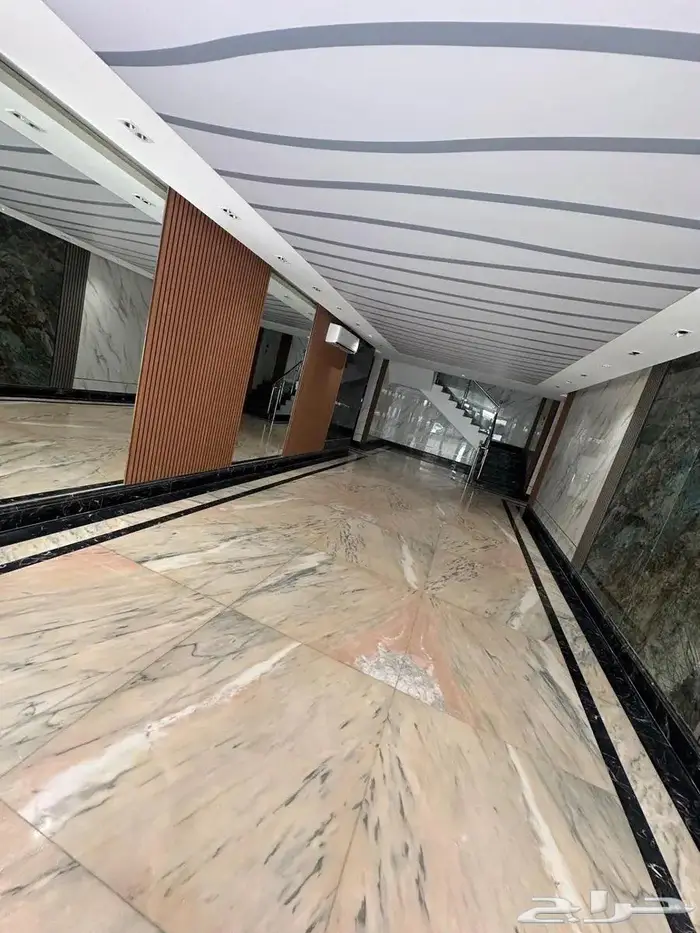 شقه للبيع في حي الواحه 4