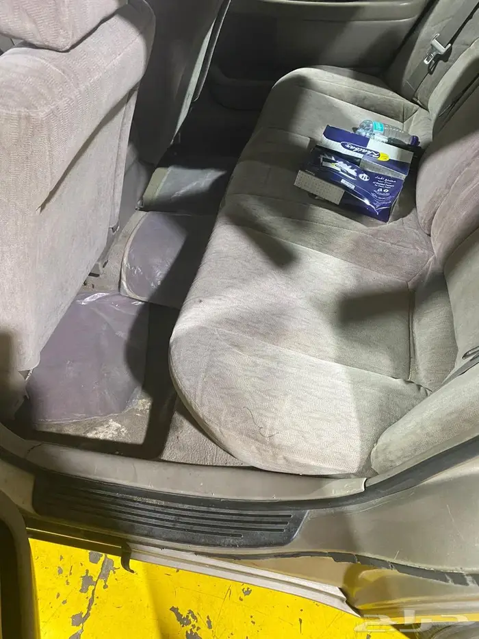 تويوتا افالون 2002 4