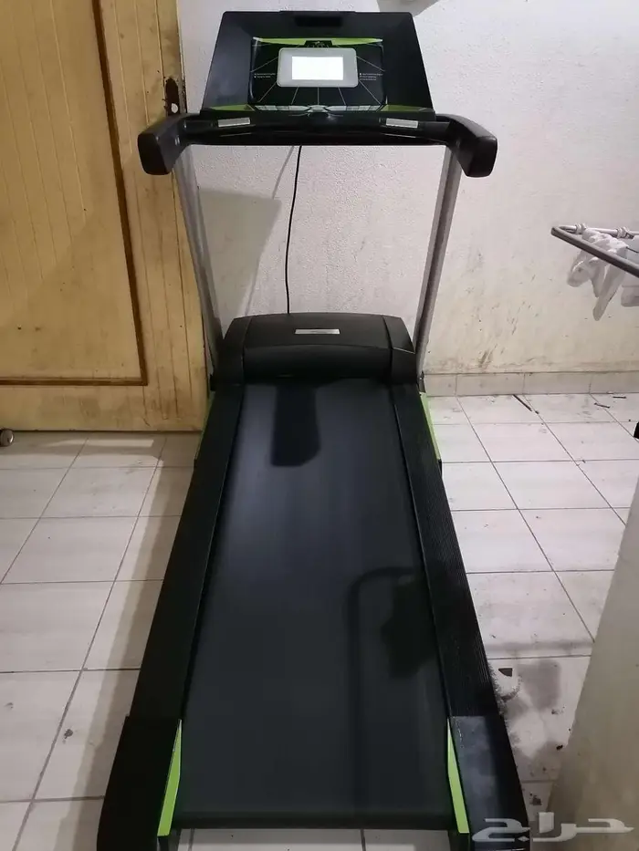 سير كهربائي بحاله ممتازه لوزن 140 كيلو 3 حصان 0