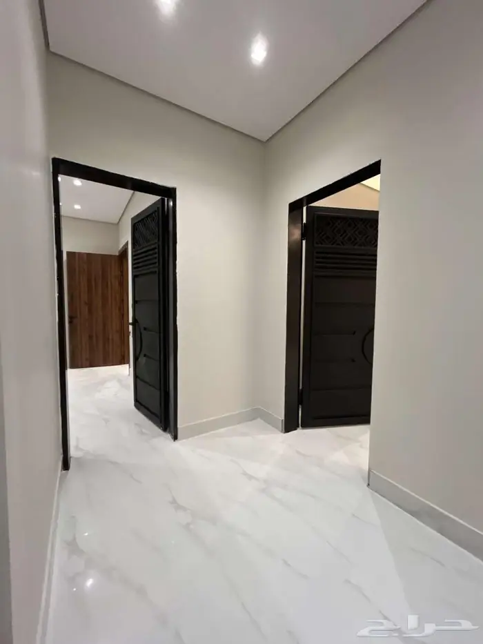 دور اول جديد للبيع الحزم 20