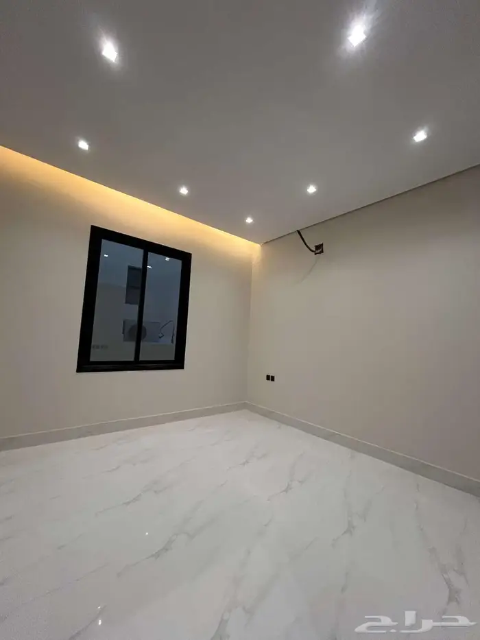 دور اول جديد للبيع الحزم 8